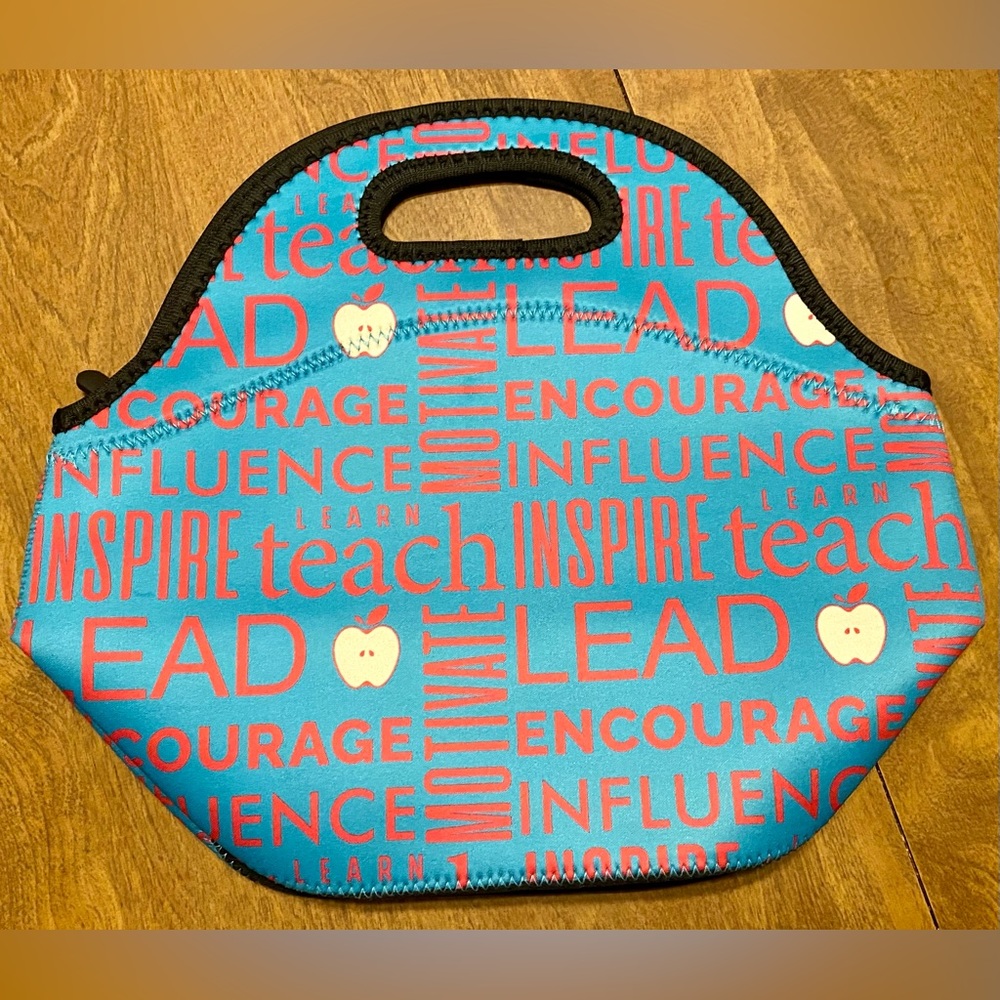 🔥🔥 Teacher themed insulated lunch tote, NIP.